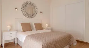 TORREMOLINOS Deluxe Apartment - Image 2