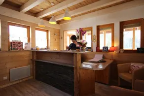 Hotel - Apart'hotel Les Chalets de la Meije - Image 3
