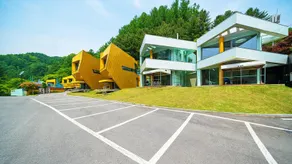 Gapyeong Telem Pool Villa - Image 2