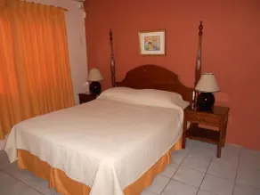 Pipers Cove Resort - Image 5