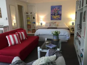 Petite Provence Cottage - Image 2
