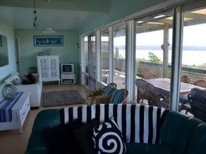 Island Beach House - Image 5