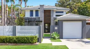 Lakeside Luxury - 13 Lake Street - Image 3