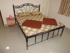 Jumels Guest House - Image 5