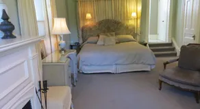 Lakewinds Country Manor - Image 3
