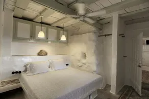 Myrsini Beachouse - Image 4