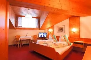 Gasthof-Pension Frohnwies - Image 2