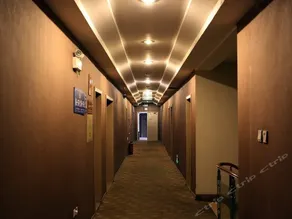 QIYUE EXPRESS HOTEL - Image 4