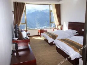 Nanka Zhaxi Business Hotel - Image 4