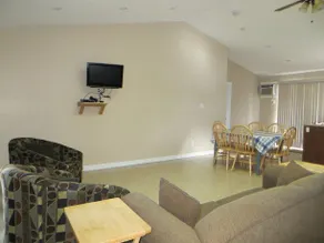 Hall's Housekeeping Cottages - Image 2