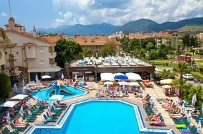 Club Exelsior - Image 5