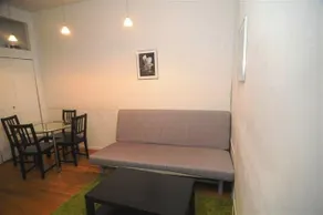 MOMA Suite Apartment - Image 5