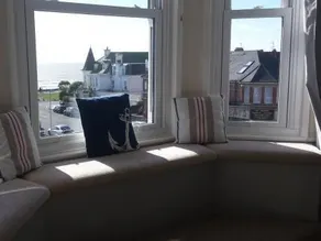 East Beach Apartment - Image 2