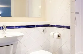 Travelodge York Hull Road - Image 4
