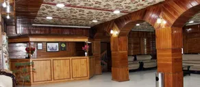 Hotel Zamrud at Dal Lake - Image 2