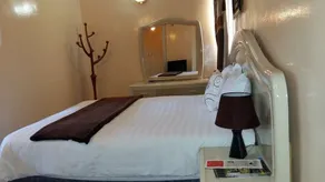 Exotica Guest Lodge - Image 2