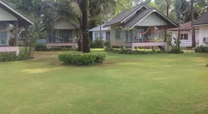 Holiday Beach Resort - Image 2