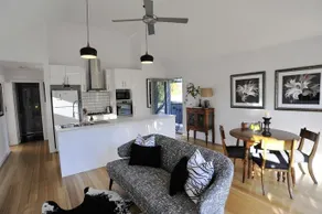Mansfield Cottage - Image 4