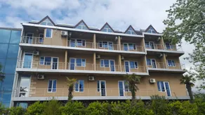 Sunny Land Hotel - Image 1