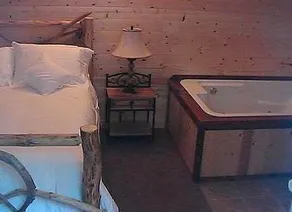 Outside Inn Cabins & Lofts - Image 5