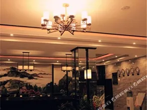Kairui Holiday Hotel - Image 2