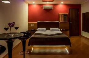 W Motel ( adults only) - Image 4