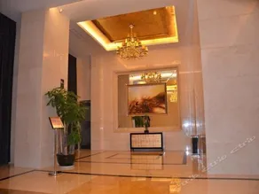 HuaFu Aparthotel - Image 4