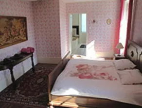 Petit Chateau Armand Bourgoin - Image 5