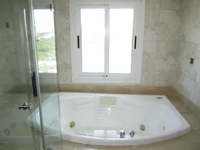 Aqua Vista - 3 BR Condo - Ocean View - Image 3