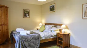 Folland House - Image 4