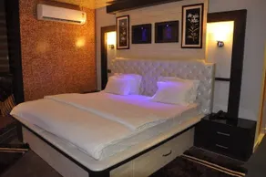 Varada Home Stay - Image 3