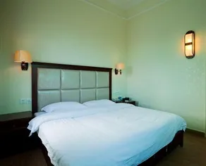 Huashi Business Hotel - Image 5