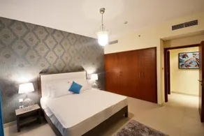 Vacation Bay - Boulevard Central 2 - Image 3