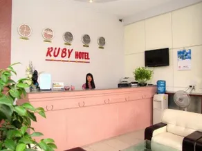 Ruby Hotel - Image 2