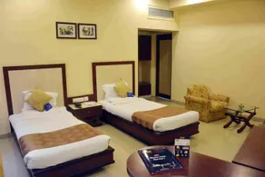 OYO Premium Vidya Nagar - Image 3