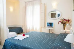 Villa Keratea - Image 3