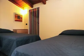 Gigi House - Image 5