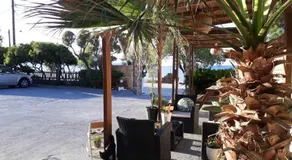 Almirikia Apartments & Rooms - Image 3