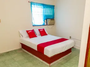 Hotel Rubi Ixtapa Zihuatanejo - Image 1