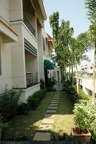 Oneira Eleganze - Image 4