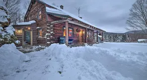 Hancock Log Home - 2Mi to Jiminy Peak Resort - Image 2