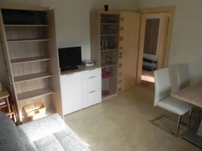Appartamento con terrazza, griglia e giardino - Image 2