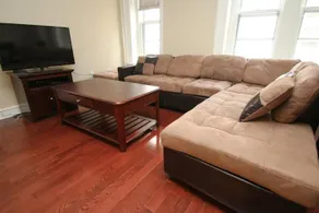 Luxury 2 Bedroom By Rittenhouse - Image 3