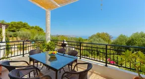 DiPasquale villa Near Anthony Quinn - Image 5