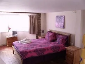 Bonnington Farm Guest House - Image 3