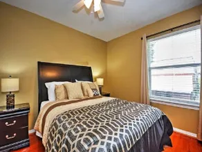 River Oak Retreat - Image 5