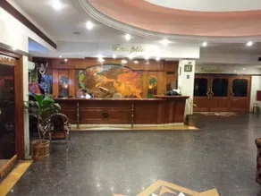 Hotel Palace - Image 5
