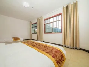 Huashan Lixin Villa - Image 5