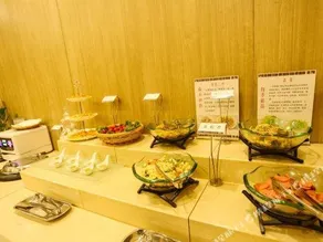 Grace Hotel Linyi Railway Station - Image 3