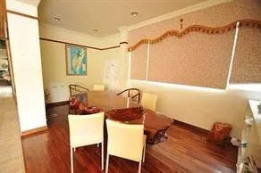Awesome Resort - Image 4